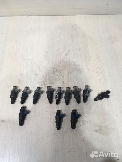 Форсунка инжекторная электрическая Ауди А4 Б5 1.6