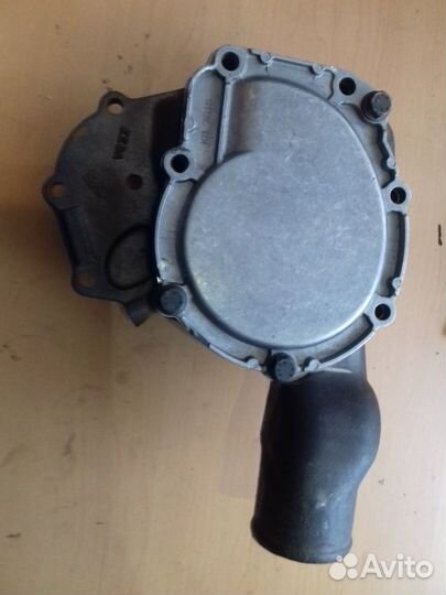 Perkins 1104 водяной насос помпа охлаждения