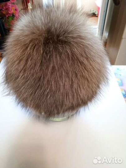 Шапка женскаяиз чернобурки новая 56/57