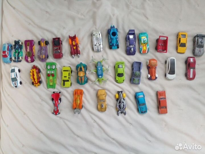 Машинки хот вилс hot wheels