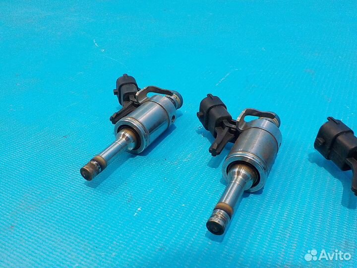 Топливная форсунка (комплект) BMW 1 серия F20-F21 2011-2019