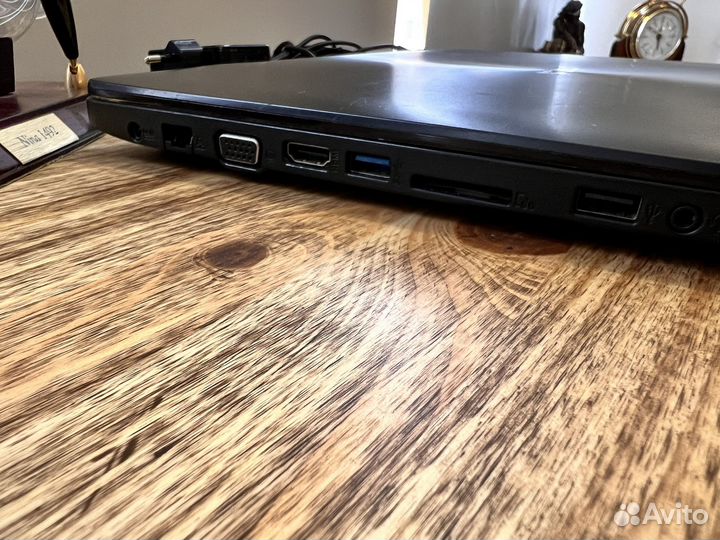 Ноутбук asus X553MA