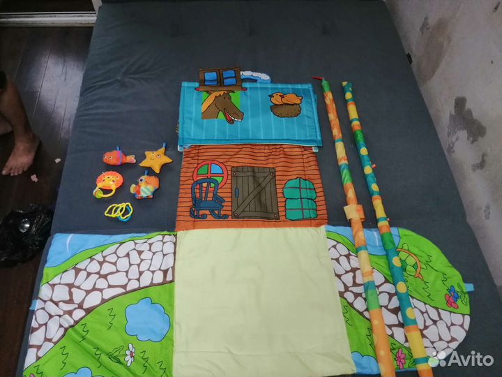 Развивающий коврик