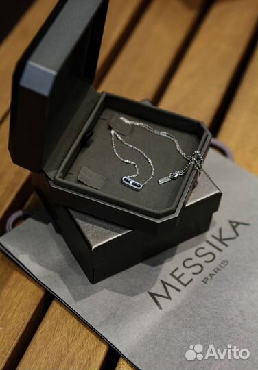 Подвеска messika