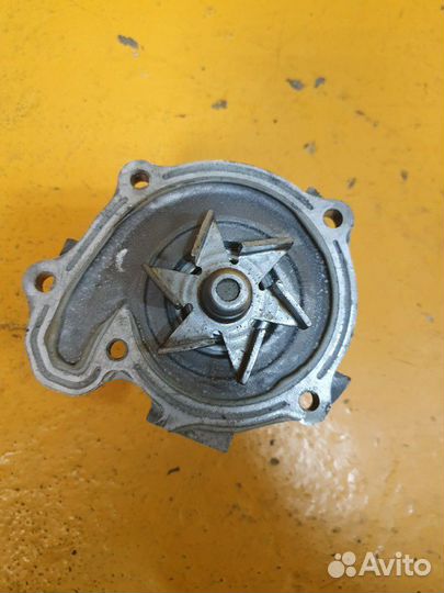 Помпа водяной насос ниссан микра 1.2 CR12 DE CR12D