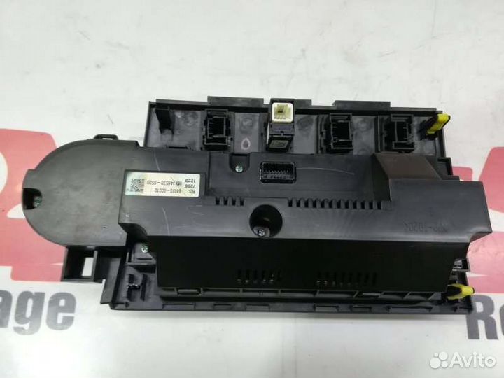 Блок управления климат-контролем Toyota Tundra