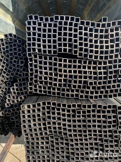 Профильная труба 20х20 Высечка Арматура