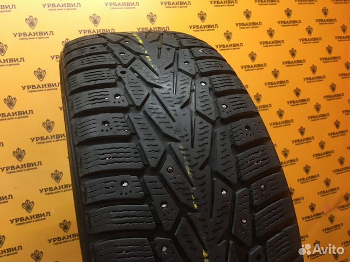 Nokian Tyres Hakkapeliitta 7 215/60 R16 99T