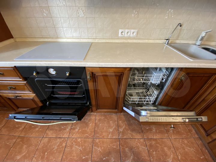 2-к. квартира, 69,4 м², 3/17 эт.