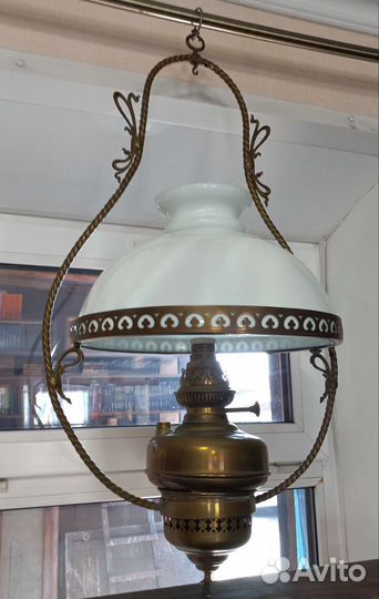 Антикварная лампа