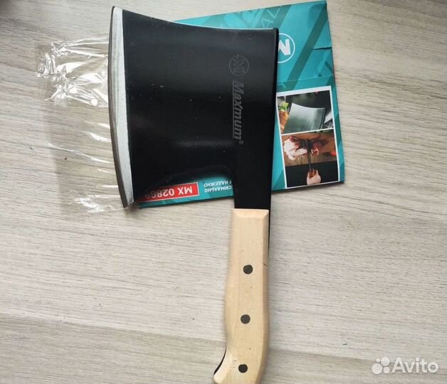 Кухонный нож-топорик