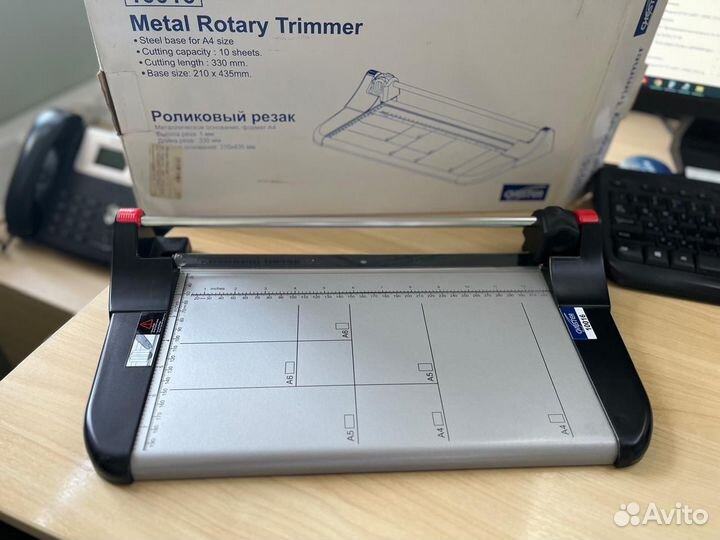 Роликовый резак 10016 Metal Rotary Trimmer