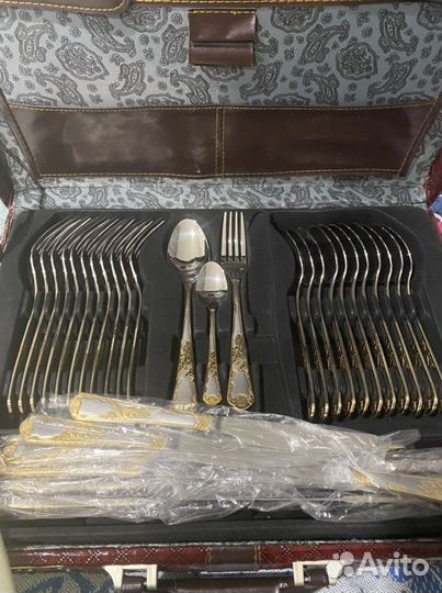 Набор столовых предметов