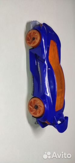 Машинка хот вилс, hot wheels