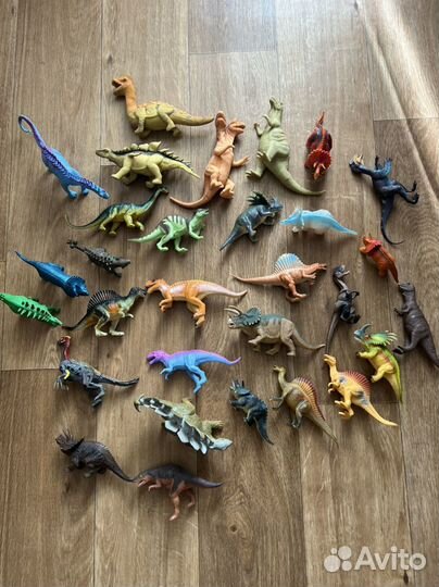 Динозавры игрушки