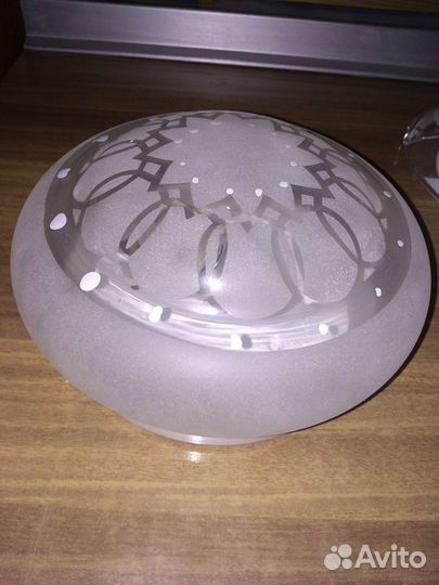 Светильники настенные и потолочный, новые