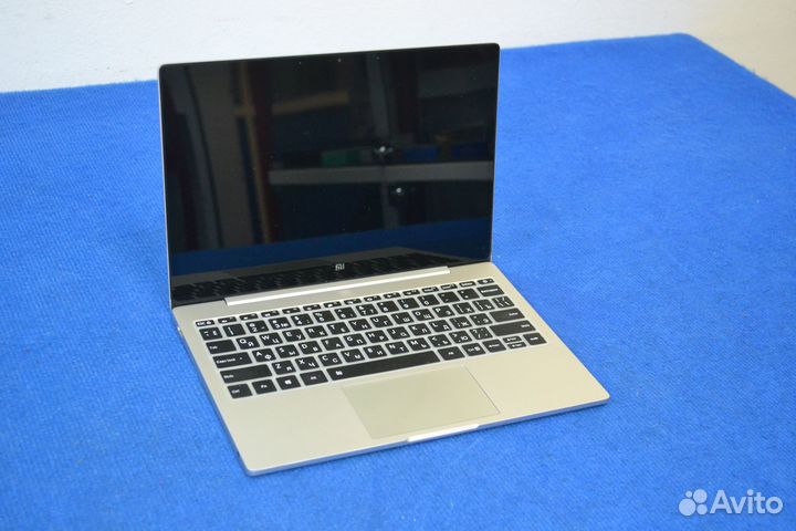 Xiaomi Mi Notebook Air 12.5