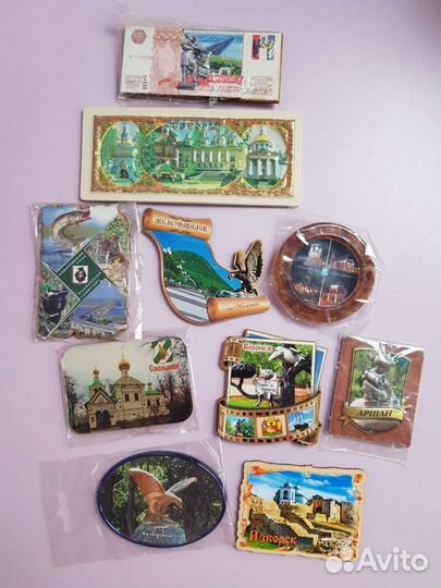Магниты на холодильник из разных стран