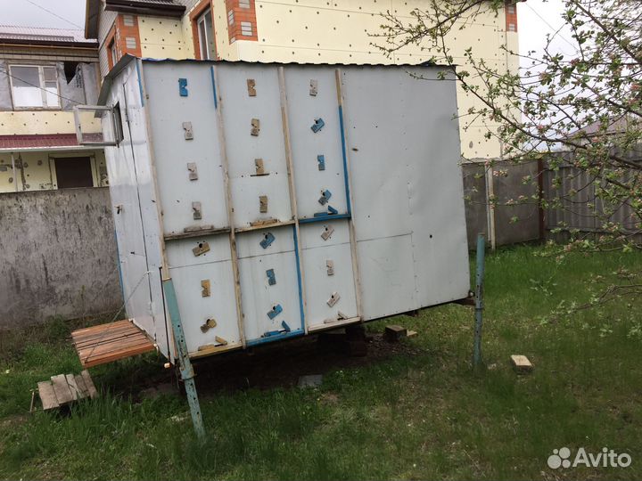 Кассетный павильон для пчел