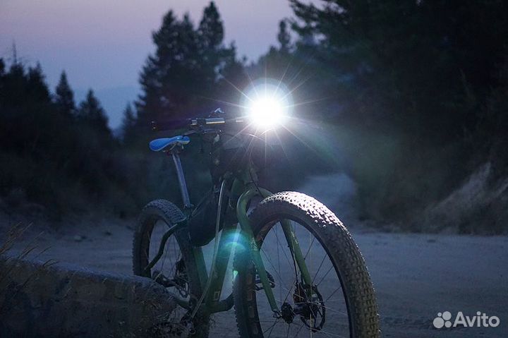 Велосипедный фонарь