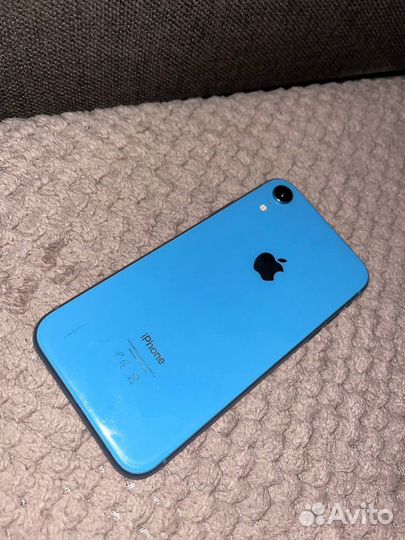 iPhone Xr, 64 ГБ