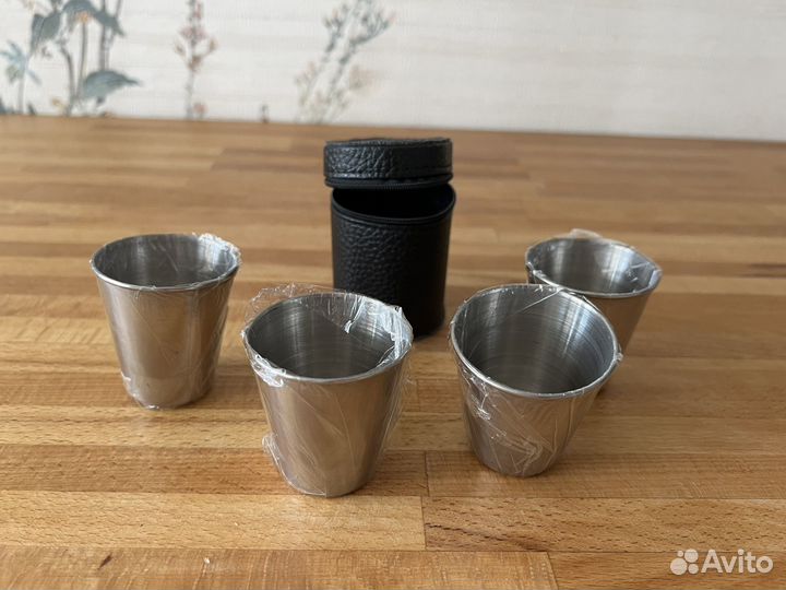 Набор стопок в чехле