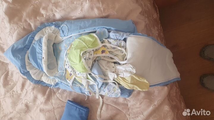 Конверт на выписку весна