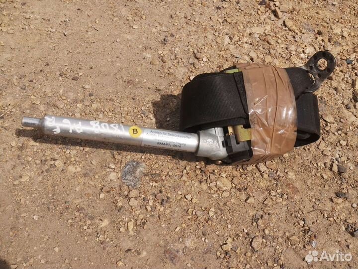 Ремень безоп Audi а6с4/100с4