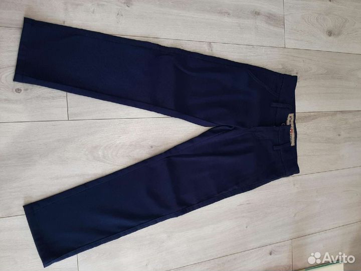 Костюм школьный