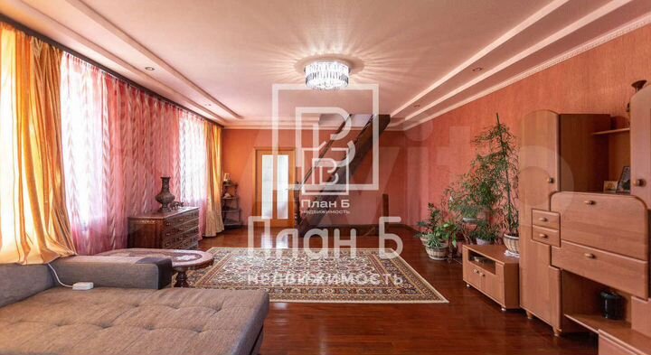 Дом 110 м² на участке 5,5 сот.