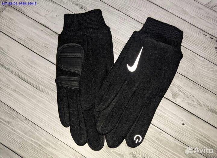 Перчатки Nike