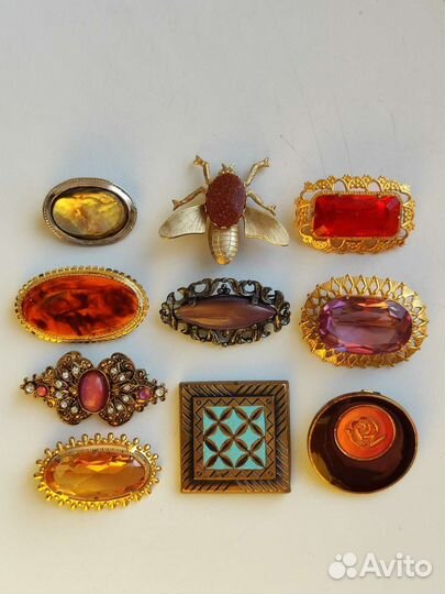 Броши, колье винтаж