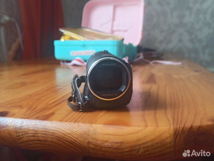 Panasonic hc v210