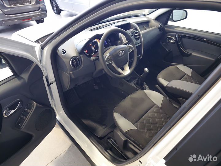 LADA Largus 1.6 МТ, 2024