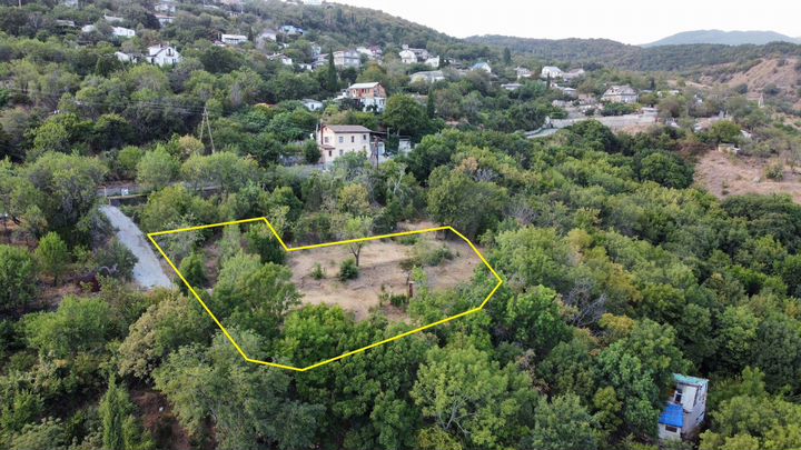 Участок 10,5 сот. (ИЖС)