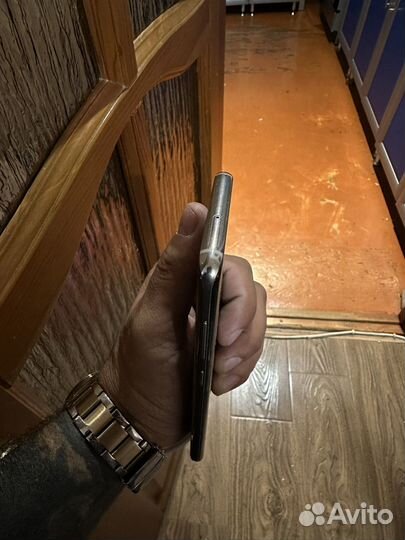 Телефон Samsung galaxy s8