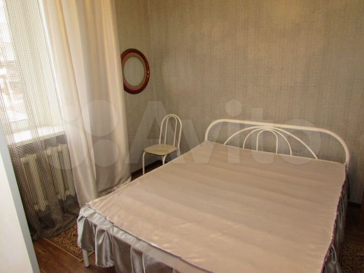 Комната 25 м², 1/4 эт.