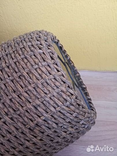 Кашпо для цветов из ротанга, ручная работа