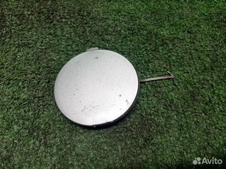 Заглушка буксировочного крюка Mitsubishi Grandis