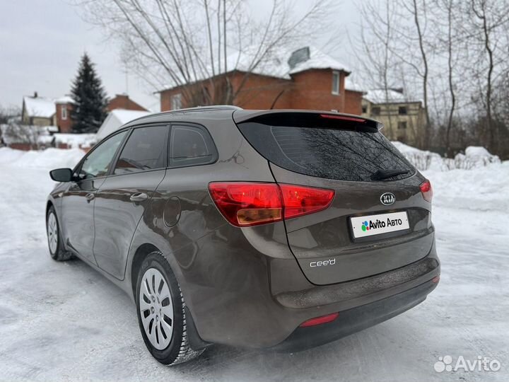 Kia Ceed 1.6 AT, 2015, 98 500 км