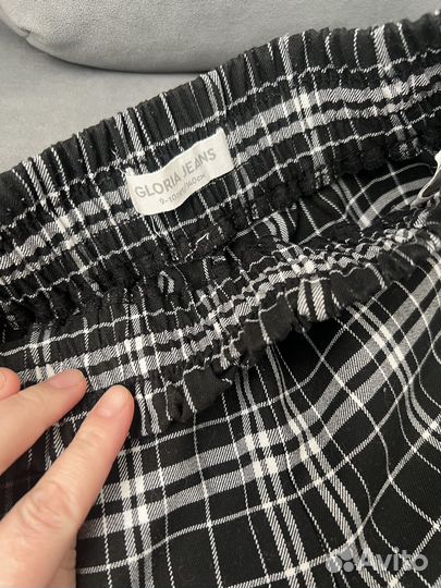 Клетчатые штаны для девочки Gloria jeans