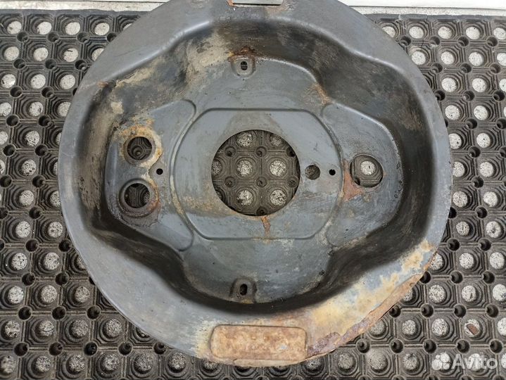 1378429 Щит тормозной