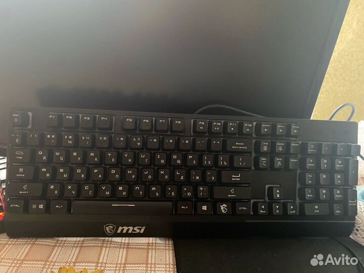 Игровая клавиатура(MSI Vigor GK30.)