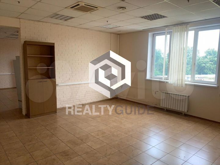 2012 м2 Складской комплекс 