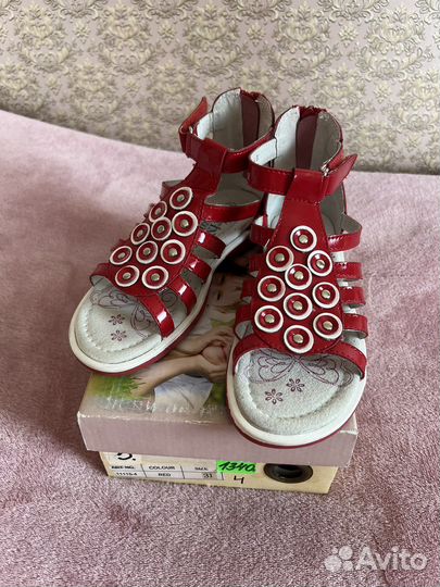 Босоножки для девочки