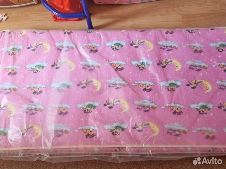 Продам матрас детский