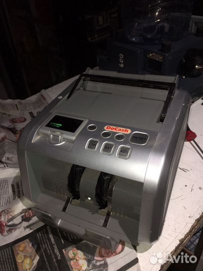 Счетчик банкнот DoCash 3050 SD / UV