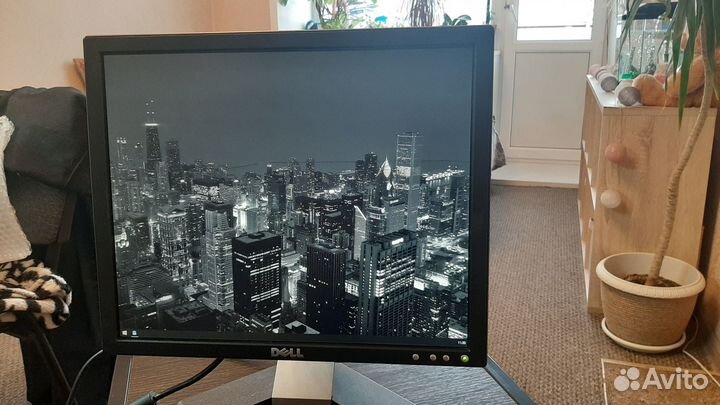 Монитор dell E177FPC