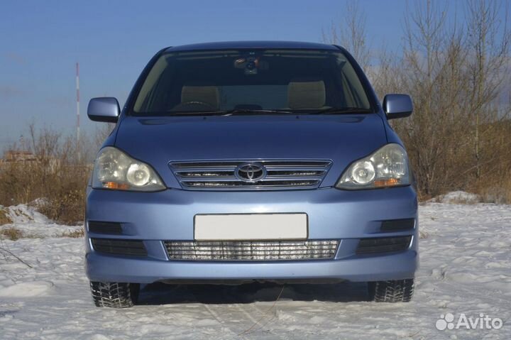 Toyota Ipsum 2.4 AT, 2004, 102 090 км