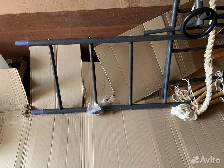 Шведская стенка с турником и брусьями